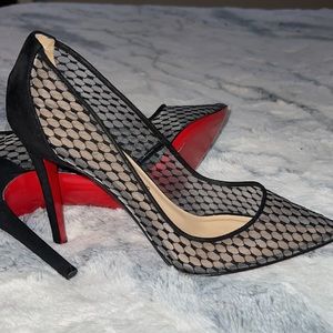 Christian Louboutin Pigaresille ❤️